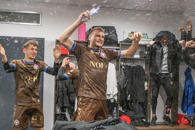 界的变幻莫 界的变幻莫